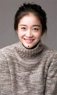 章同童个人资料,才华横溢的年轻才俊，多领域成就斐然